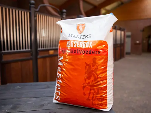 Masters speciaalvoeders zak in stal